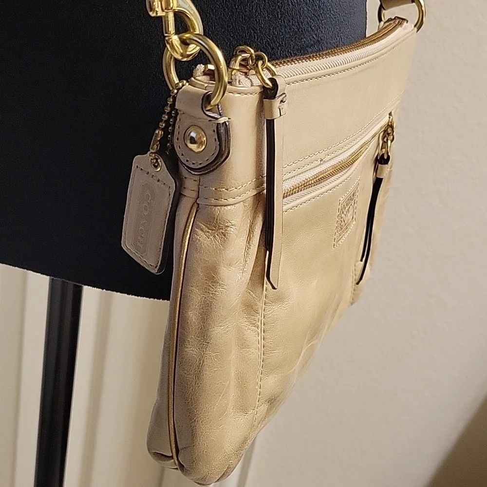 Coach Poppy Cream Leather Crossbody Bag